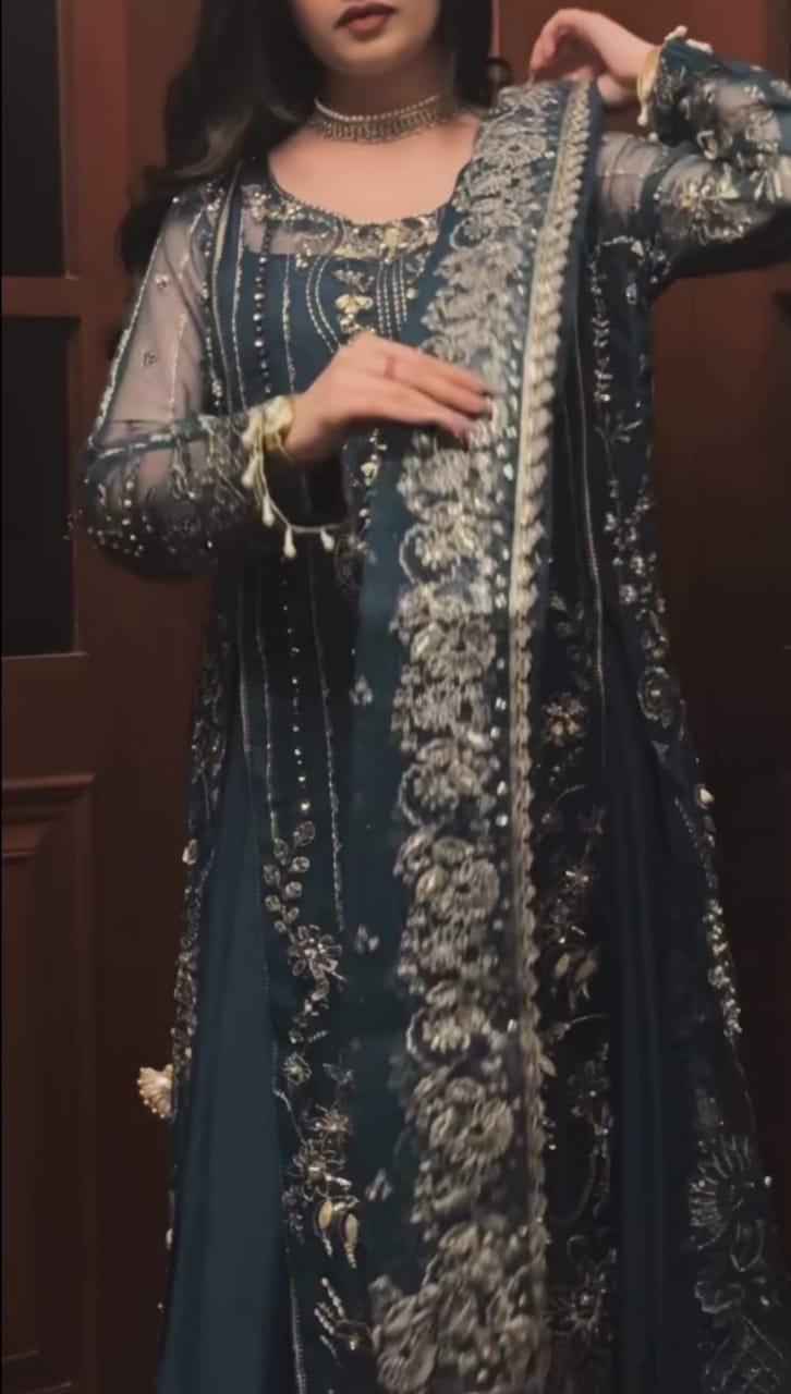 Signature Designer 3-Piece Outfit