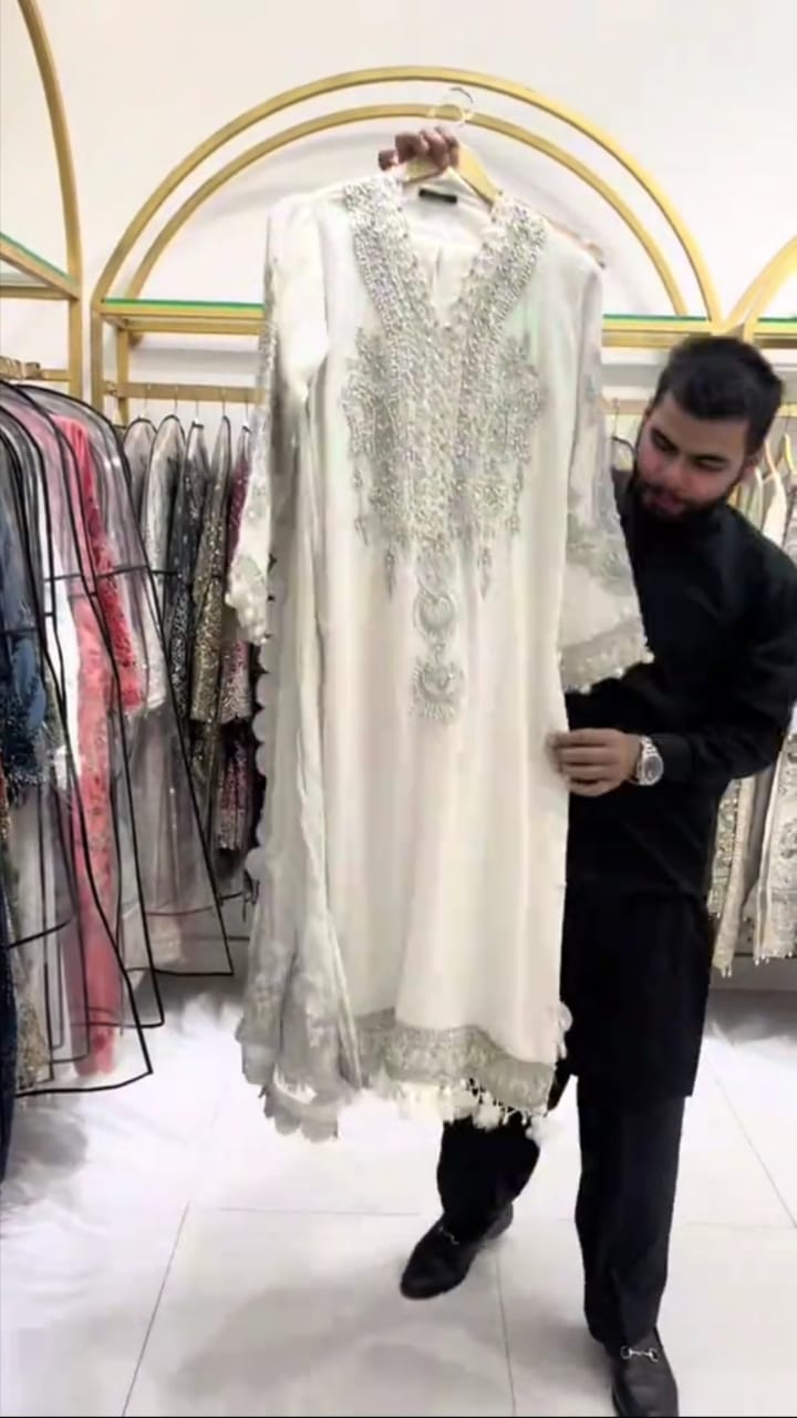 Signature Festive 3PC Embroidered Collection