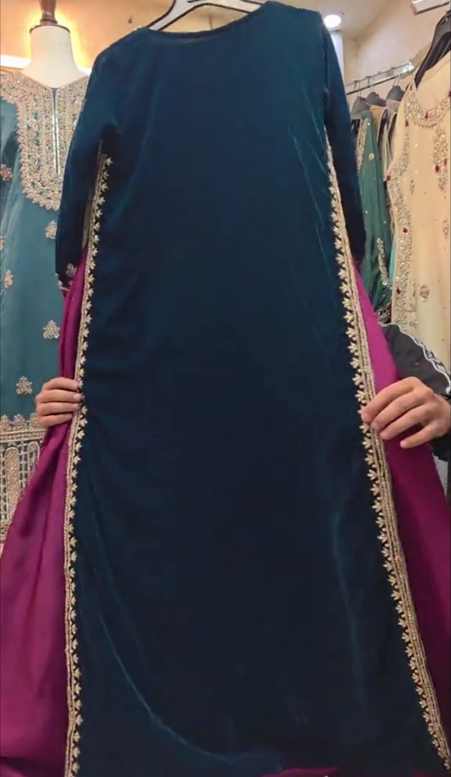 Signature Festive 3PC Embroidered Collection