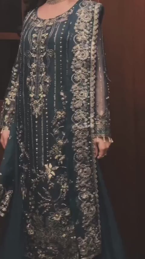 Signature Designer 3-Piece Outfit