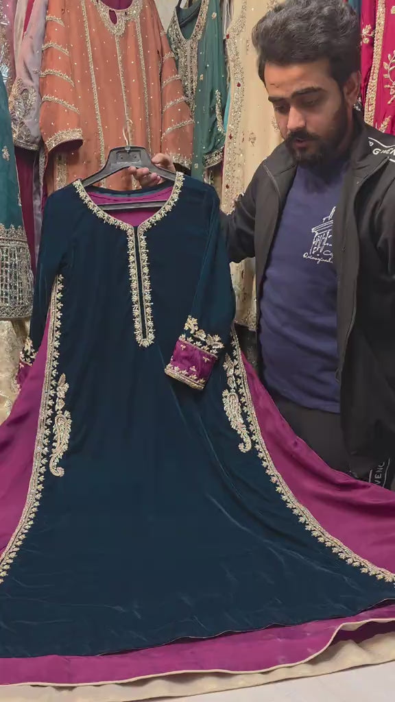 Signature Festive 3PC Embroidered Collection