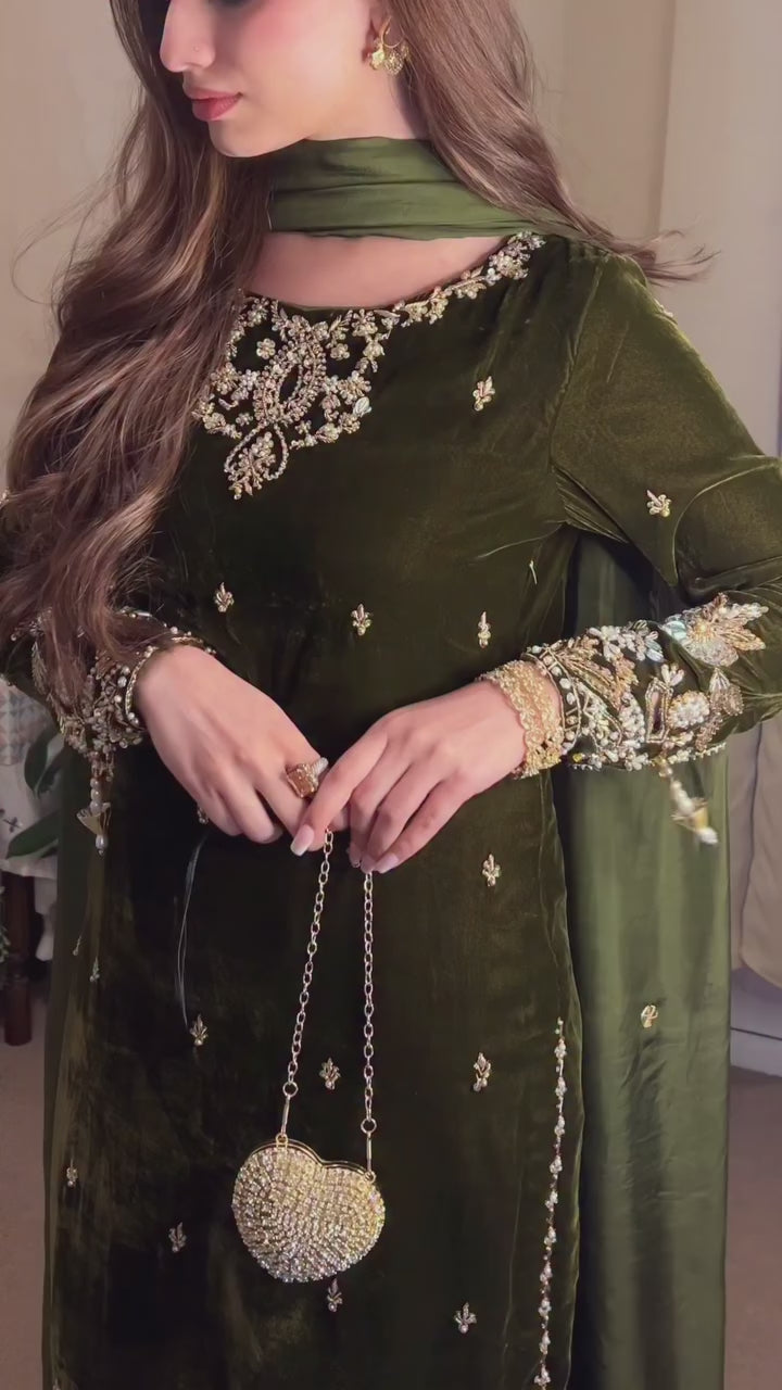 VELVET EMBROIDED STITCHED 3PCS